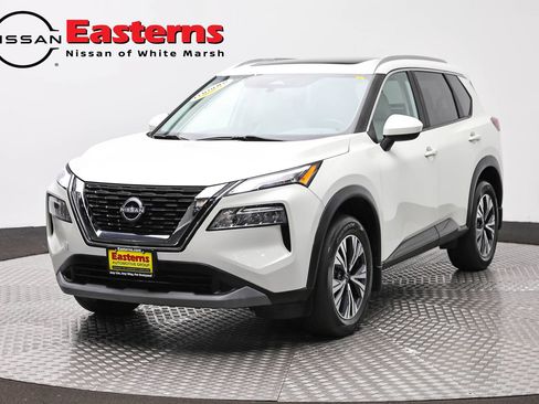 Used 2023 Nissan Rogue SV w/ SV Premium B Package AWD/4WD image 1