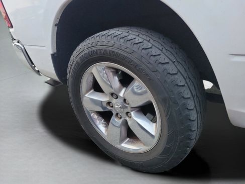 Used 2016 RAM 1500 Big Horn image 28