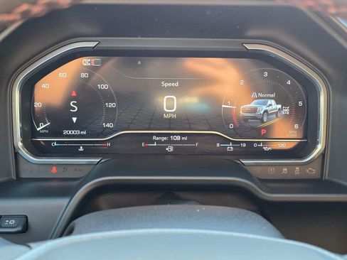 Used 2024 GMC Sierra 1500 AT4X image 26