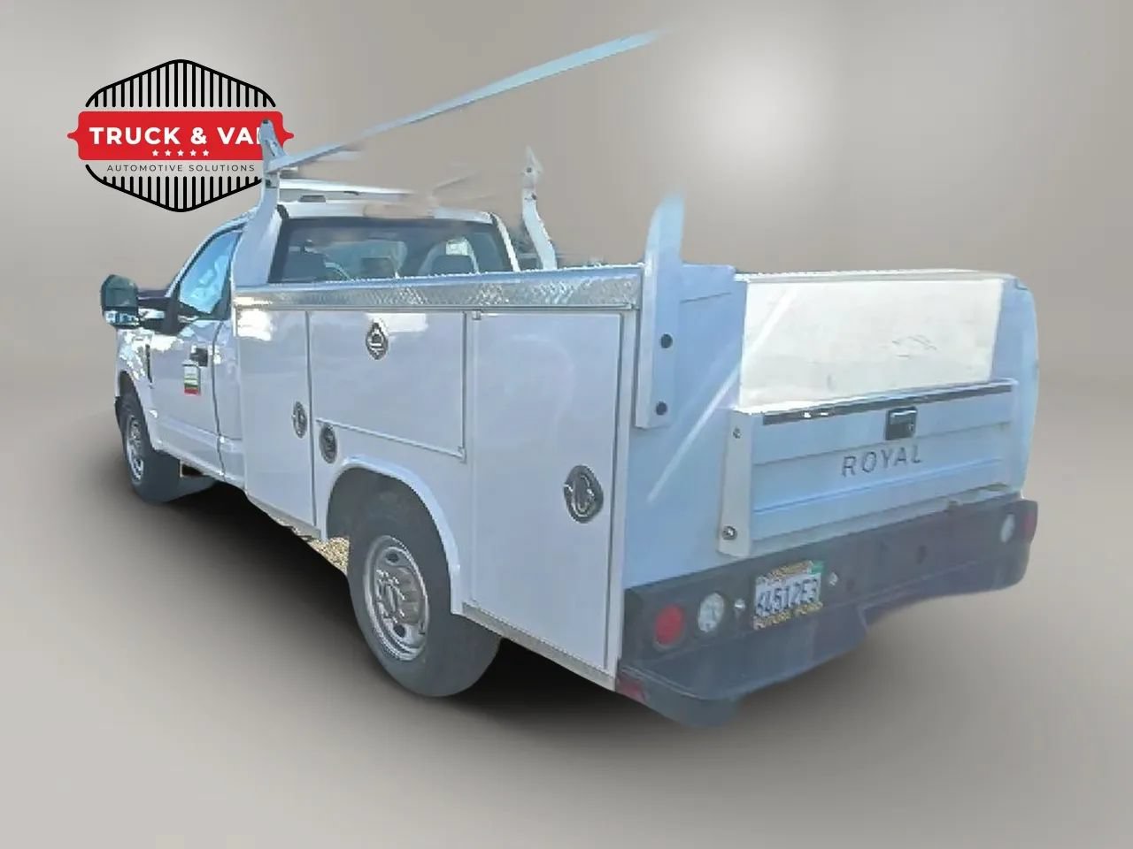 Used 2020 Ford F250 XL w/ Power Equipment Group RWD image 4