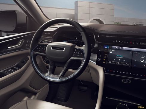 New 2026 Jeep Grand Cherokee L Limited RWD image 21
