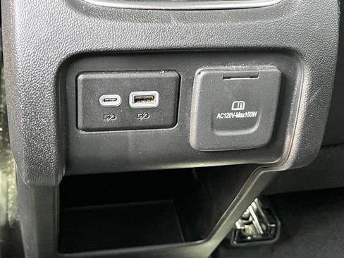 Used 2025 Chevrolet Blazer RS AWD/4WD image 12