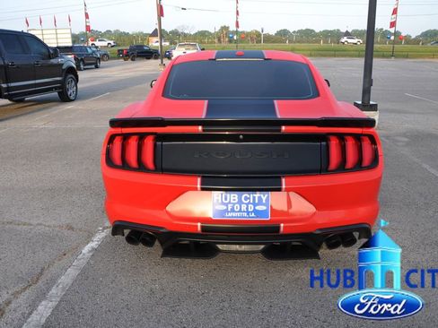 Used 2018 Ford Mustang GT Premium w/ GT Performance Package image 4