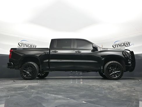 Used 2025 Chevrolet Silverado 1500 Custom Trail Boss w/ Midnight Edition AWD/4WD image 24