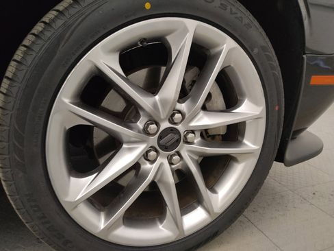 Used 2022 Dodge Challenger GT AWD/4WD image 31