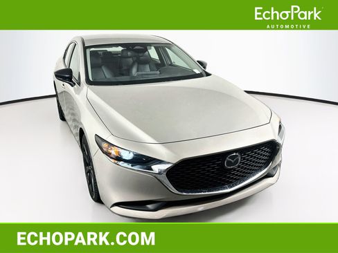 Used 2025 MAZDA MAZDA3 s FWD image 1