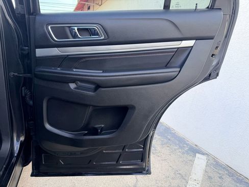 Used 2016 Ford Explorer Sport image 26