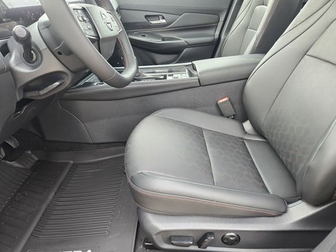 New 2026 Nissan Sentra SR image 12