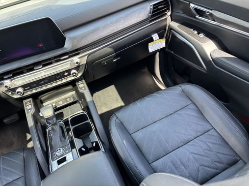 Certified 2025 Kia Telluride EX X-Line AWD/4WD image 14