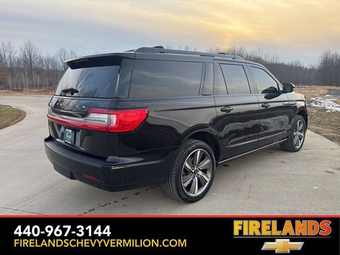 Used 2019 Lincoln Navigator L Reserve image 9