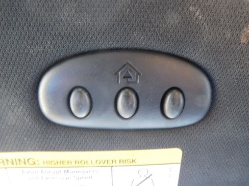 Used 2018 Lincoln MKC Reserve image 27