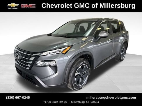 Used 2024 Nissan Rogue SV AWD/4WD image 5