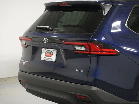 New 2026 Toyota Grand Highlander AWD Hybrid image 10