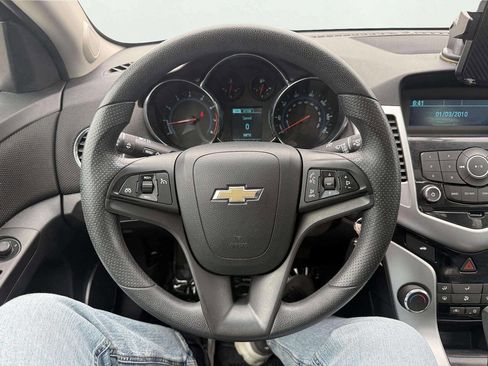 Used 2015 Chevrolet Cruze LT w/ Sun And Sound Package FWD image 16