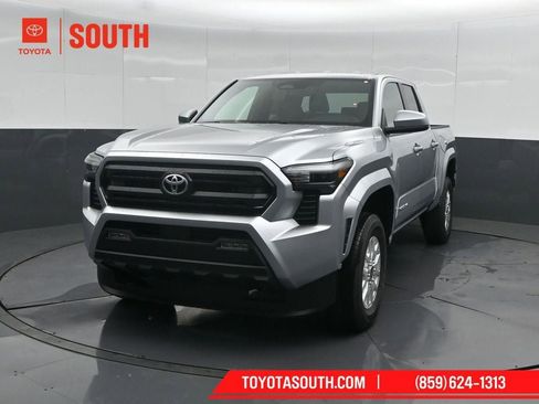 New 2026 Toyota Tacoma SR5 AWD/4WD image 6