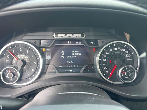 New 2026 RAM 1500 Big Horn AWD/4WD image 14