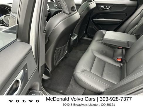 Certified 2025 Volvo XC60 B5 Plus w/ Climate Package AWD/4WD image 23