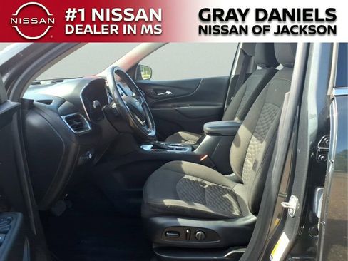 Used 2019 Chevrolet Equinox LT FWD image 22