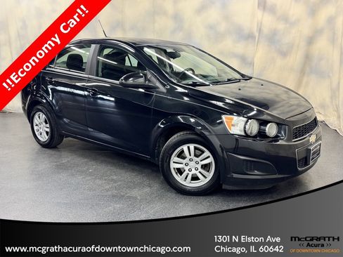 Used 2013 Chevrolet Sonic LT image 8