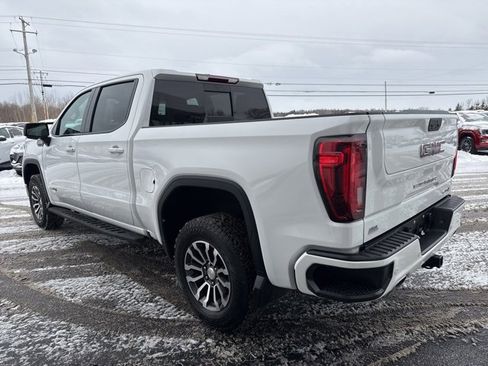 Used 2021 GMC Sierra 1500 AT4 w/ AT4 Premium Package image 4