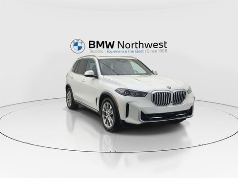 New 2026 BMW X5 xDrive50e w/ Climate Comfort Package AWD/4WD image 6