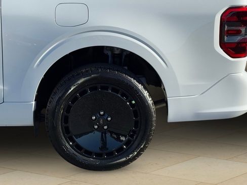 New 2025 Ford Maverick Lobo image 42