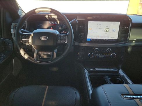 Used 2024 Ford F350 Platinum w/ FX4 Off-Road Package image 17