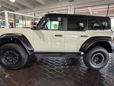 New 2025 Ford Bronco Raptor image 7