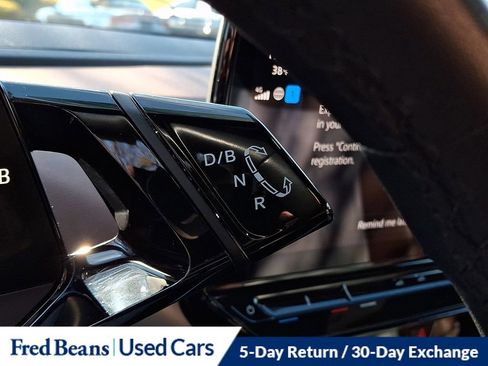 Certified 2023 Volkswagen ID.4 Pro image 15