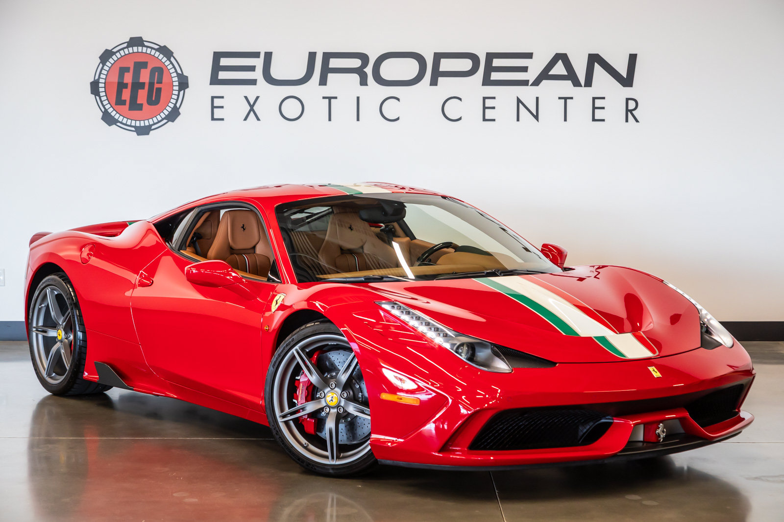 Used 2015 Ferrari 458 Speciale Coupe RWD image 1