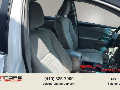 Used 2017 Toyota Camry LE FWD image 18
