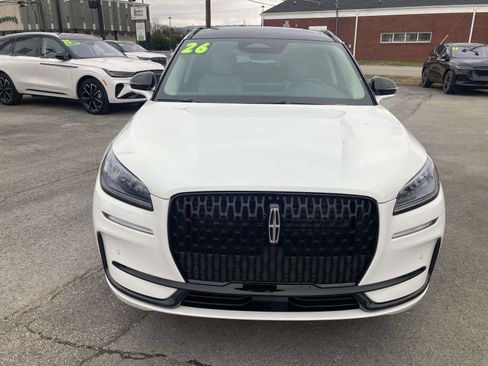 New 2026 Lincoln Corsair Premiere image 12