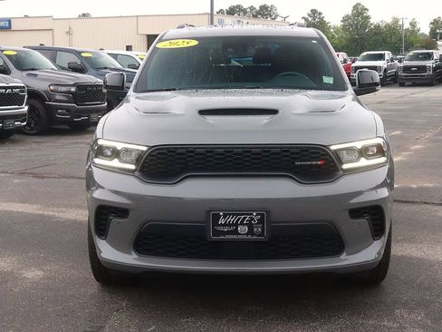 Used 2025 Dodge Durango GT AWD/4WD image 2