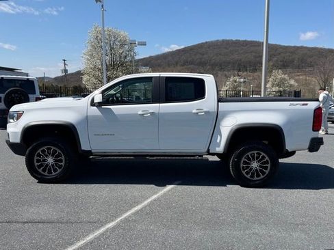 Certified 2022 Chevrolet Colorado ZR2 AWD/4WD image 12