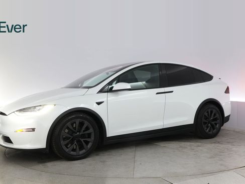 Used 2023 Tesla Model X AWD/4WD image 18