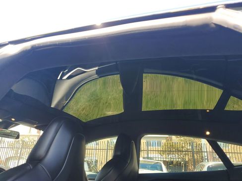 Used 2019 Tesla Model S P100D image 14