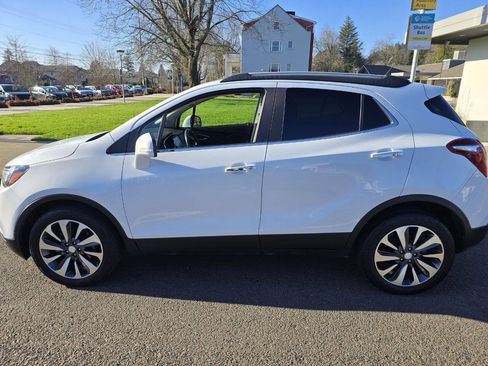 Used 2020 Buick Encore Essence image 10
