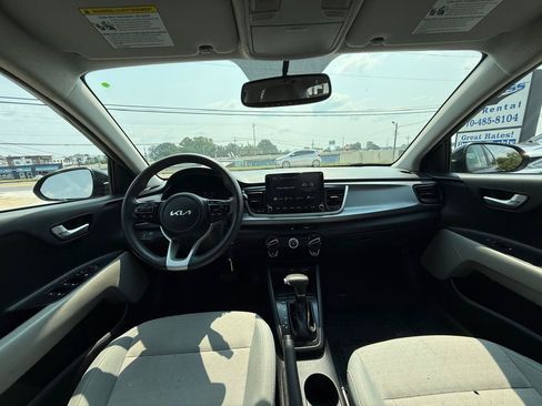 Used 2022 Kia Rio S FWD image 17
