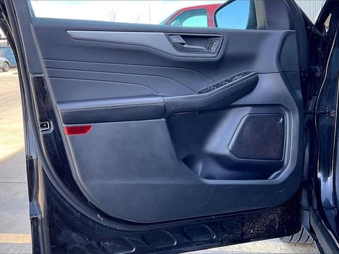 Used 2023 Ford Escape Active image 23