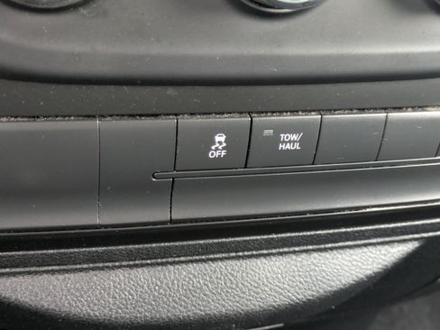 Used 2018 RAM 1500 Tradesman w/ Popular Equipment Group RWD image 26