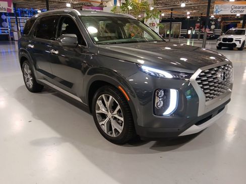 Used 2022 Hyundai Palisade SEL w/ 8P Bench Seat Package AWD/4WD image 1