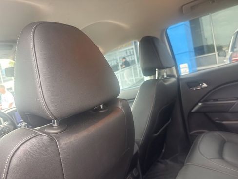 Used 2019 Chevrolet Colorado Z71 RWD image 15