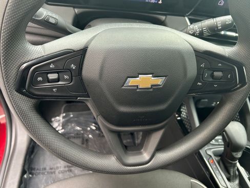 Used 2025 Chevrolet TrailBlazer LT image 26