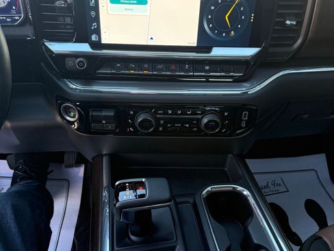 Used 2024 Chevrolet Silverado 1500 High Country w/ Technology Package image 43