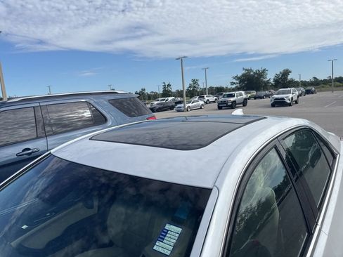 Used 2019 Cadillac CTS Luxury image 8