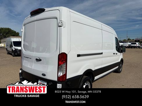 Used 2024 Ford Transit 250 148 Medium Roof w/ Load Area Protection Package RWD image 13