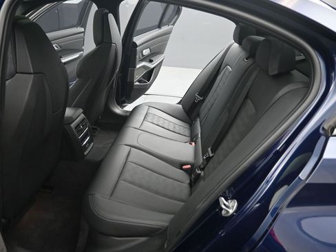 Used 2023 BMW M3 image 39