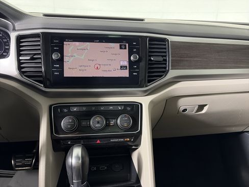 Used 2019 Volkswagen Atlas SEL R-Line image 29