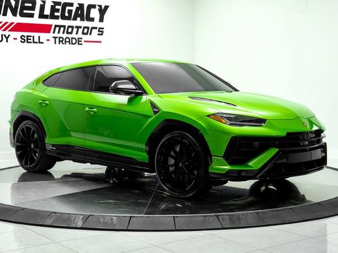 Used 2023 Lamborghini Urus S AWD/4WD image 3