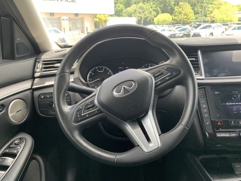 Used 2023 INFINITI QX50 Luxe FWD image 18